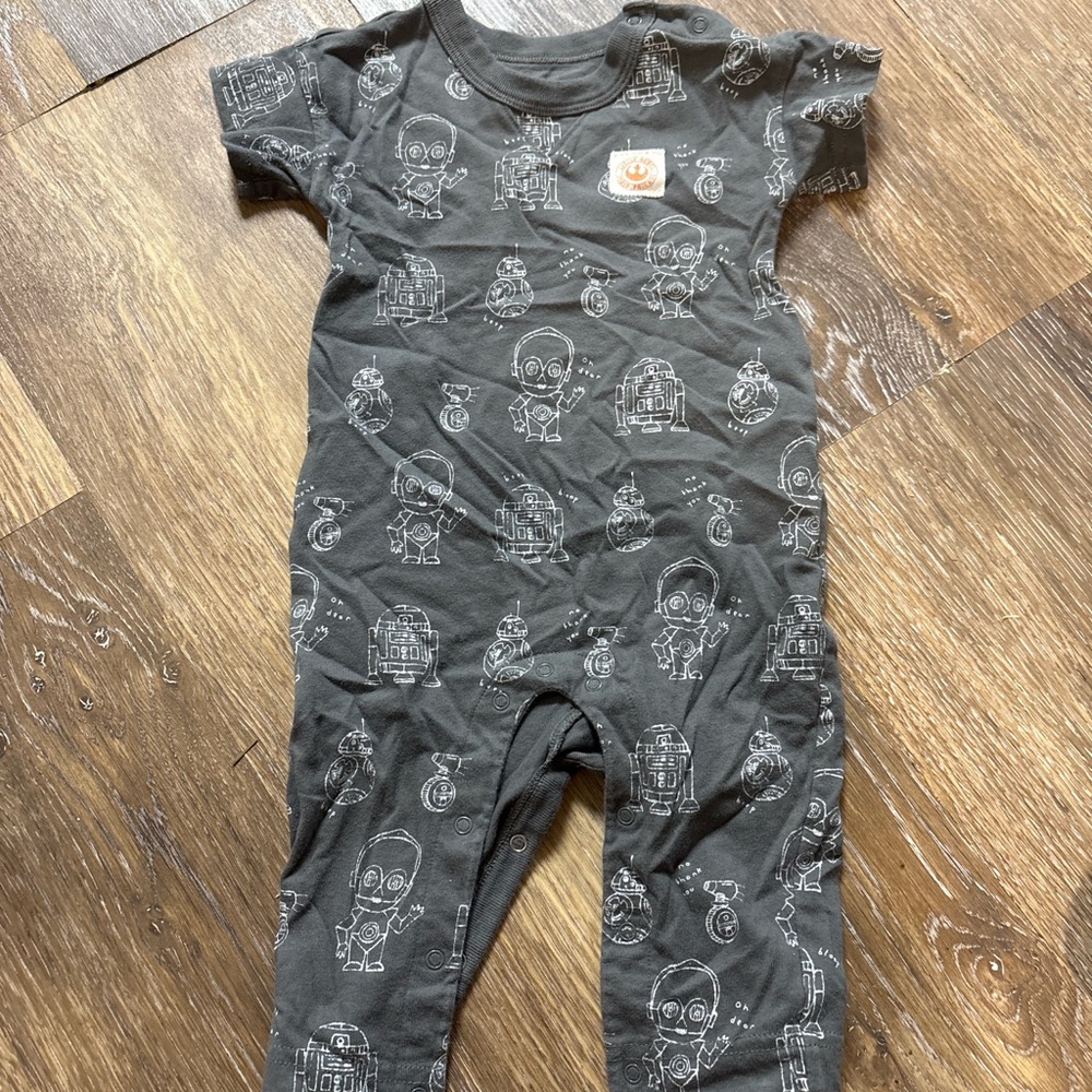 GAP Gray Star Wars Droid One-Piece Footie